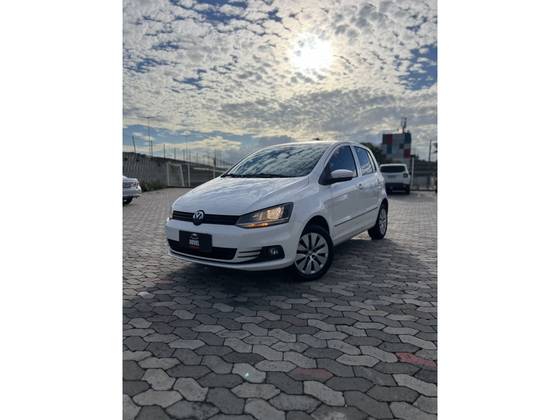 VOLKSWAGEN FOX 1.0 MPI TRENDLINE 12V FLEX 4P MANUAL VOLKSWAGEN FOX 1.0 MPI TRENDLINE 12V FLEX 4P MANUAL